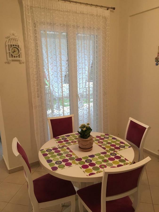 Irina House Pefkohori Lägenhet Exteriör bild