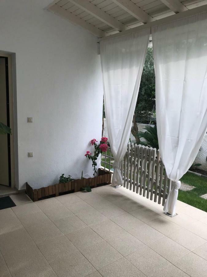 Irina House Pefkohori Lägenhet Exteriör bild